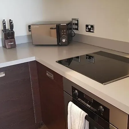 Apartment Kcs With Balcony/parking *
